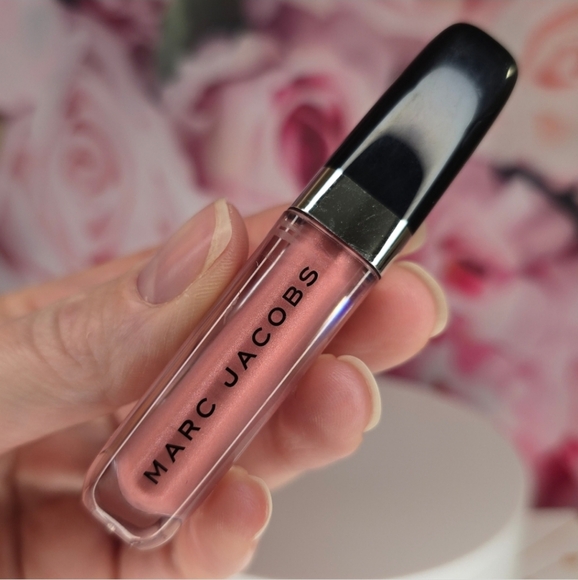 Marc Jacobs Other - Marc Jacobs High Shine Lipgloss NWOB